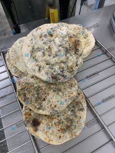 512包子機做金華烙，餅梅菜豬油餡，多功能非常實用！